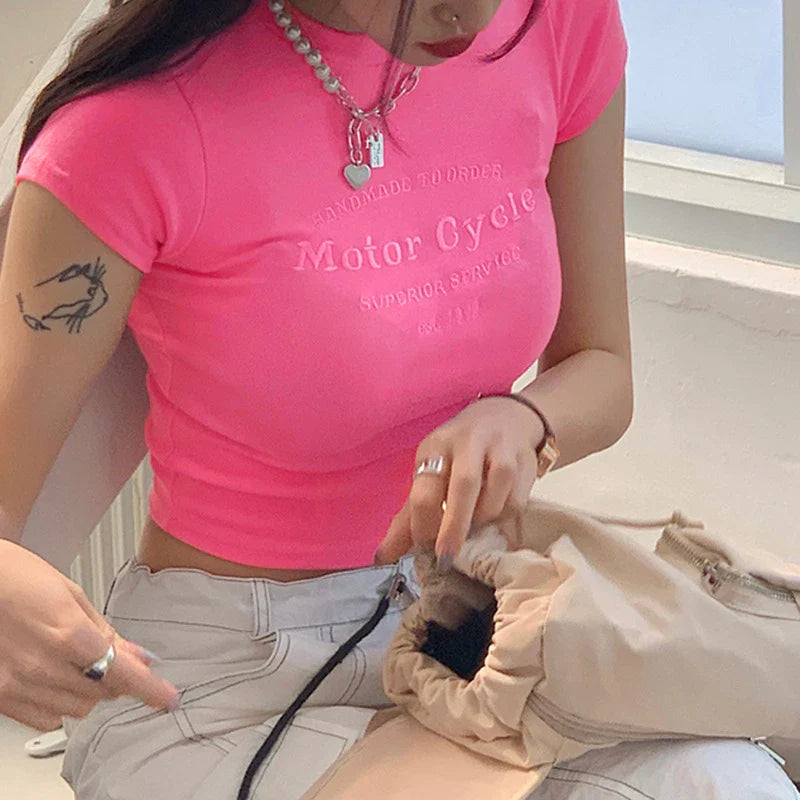 Pink O-Neck Slim Fit Streetwear Crop Top