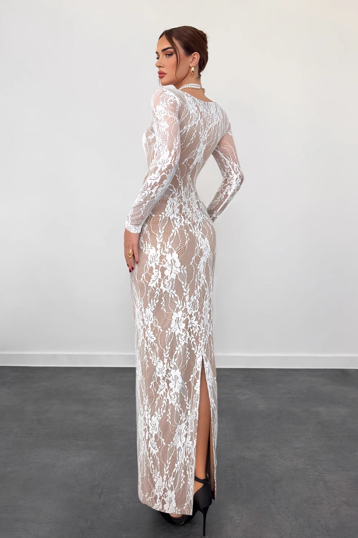 Elegant Square Neck Long Sleeve Lace Dress