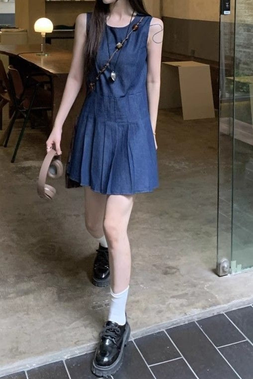 Sleeveless Pleated Denim Dress