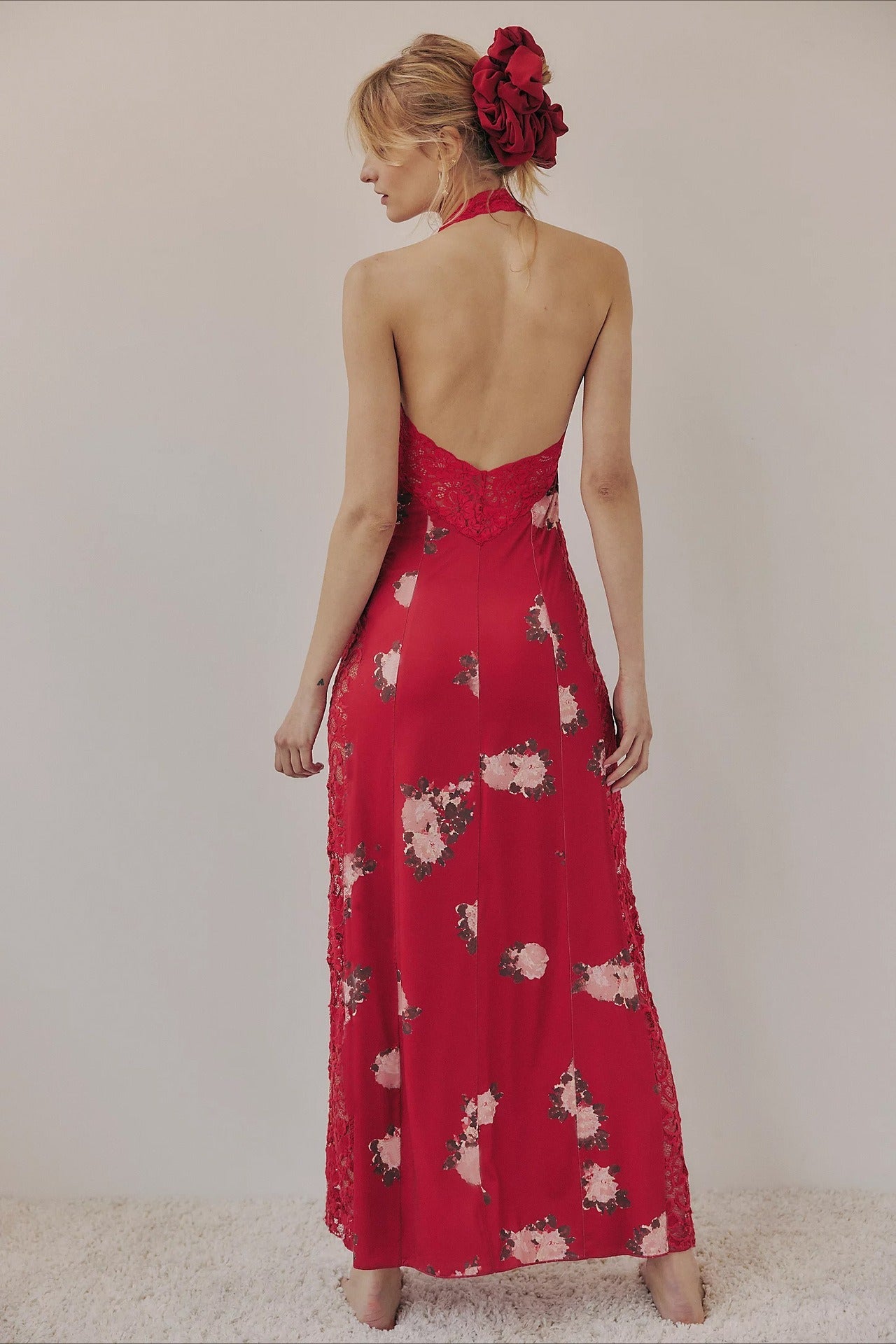 Elegant Floral Spaghetti Strap Maxi Lace Dress