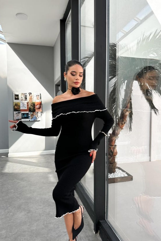 Slim-Fit One-Shoulder Ruffle Work Dress