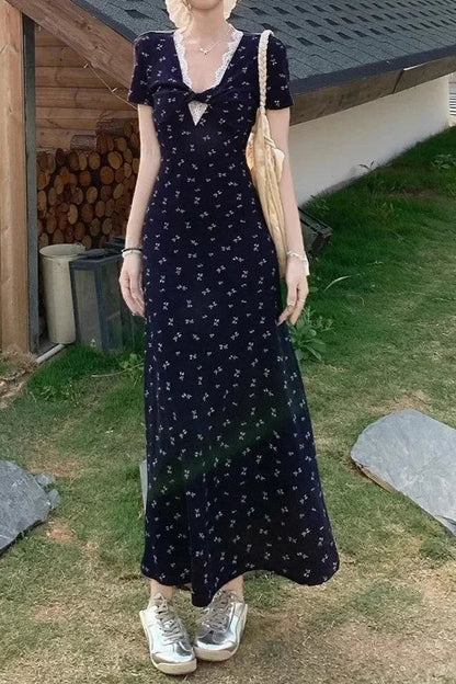 V-neck Waist-cinching Slim Floral Dress