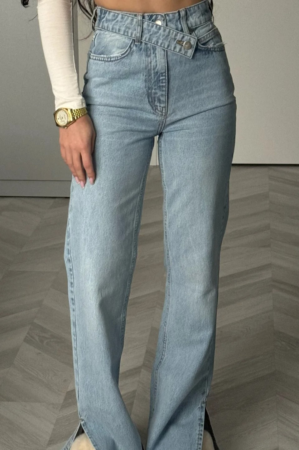 Retro Asymmetric Waist Slimming Jeans