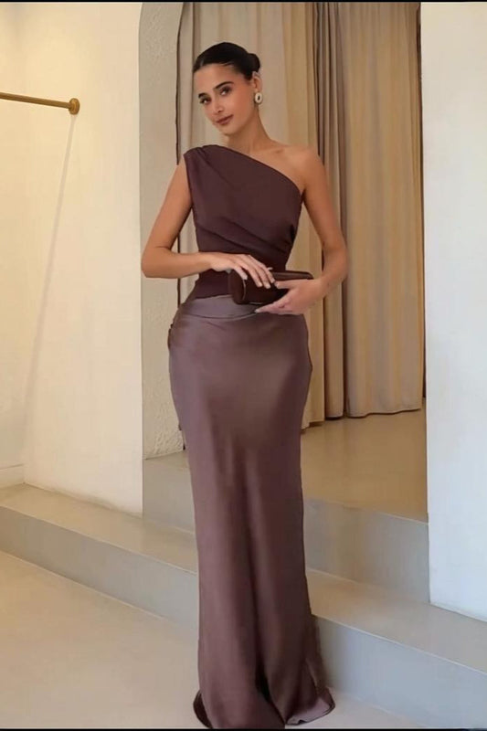 Romantic Crew Neck Sleeveless Slim Formal Dress