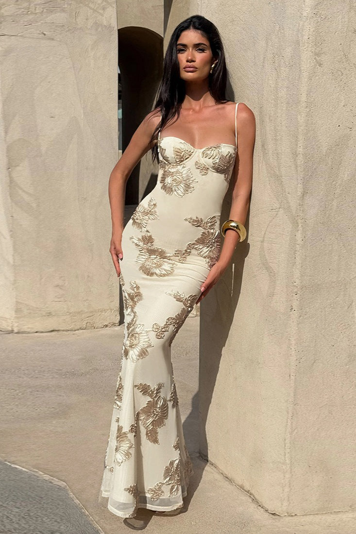 Chic Open-Back Maxi Party Dress