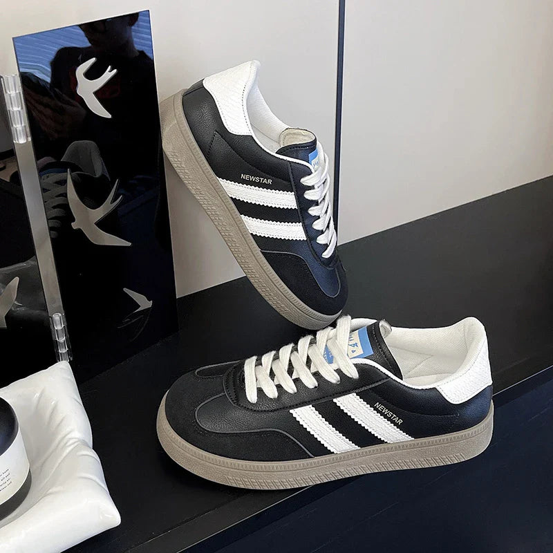 Niche Retro German Fashion Breathable Casual 2024 Soft Sole Skateboard