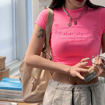 Pink O-Neck Slim Fit Streetwear Crop Top