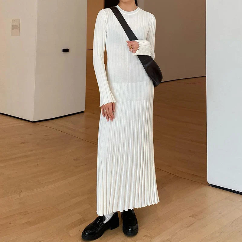 Ribbed Knit Crew Neck Maxi Dress
