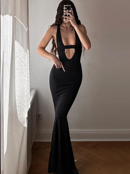 Deep V-neck Strap Backless Maxi Dress