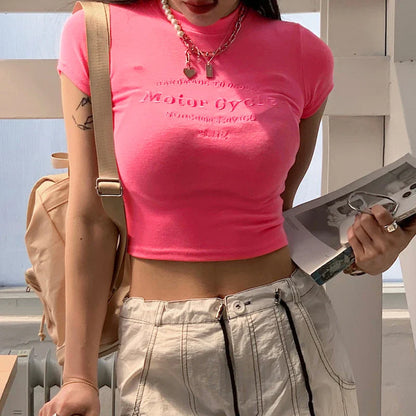 Pink O-Neck Slim Fit Streetwear Crop Top