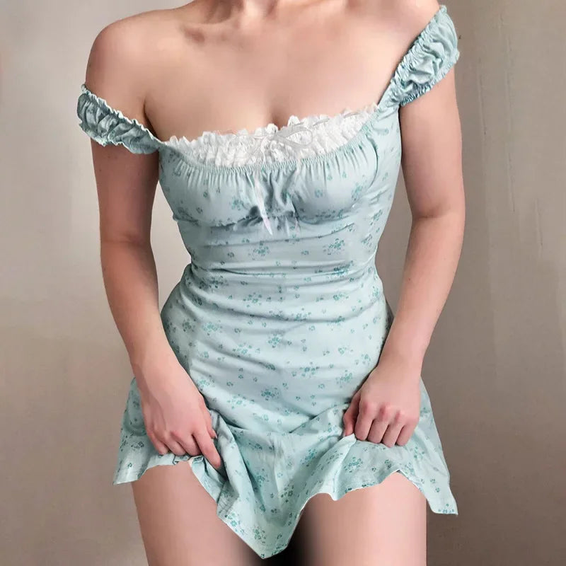 Lace Trim Sweet Holiday Floral Dress