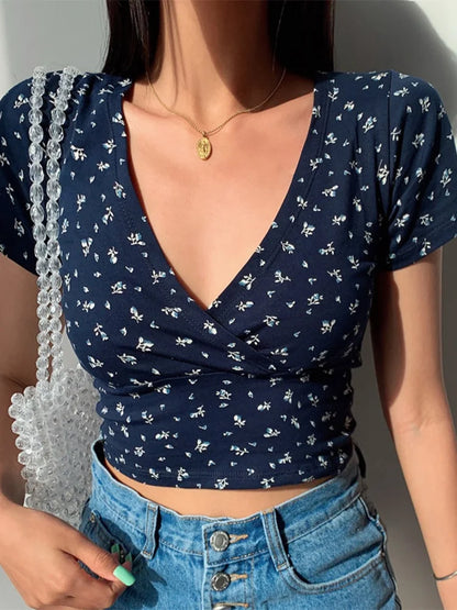 French Floral V-neck Slim Fit Crop Top