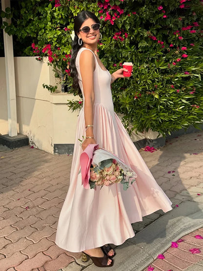 Solid Pleated Square Neck Midi Dress