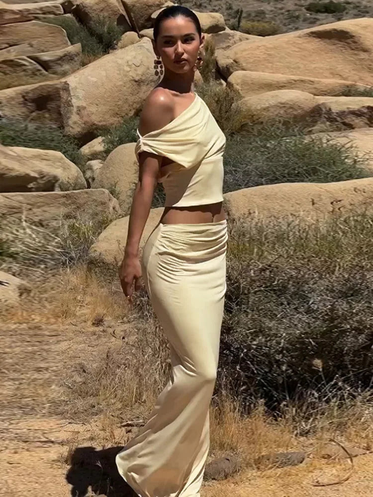 Slim Fit Off-shoulder Maxi Knit Set