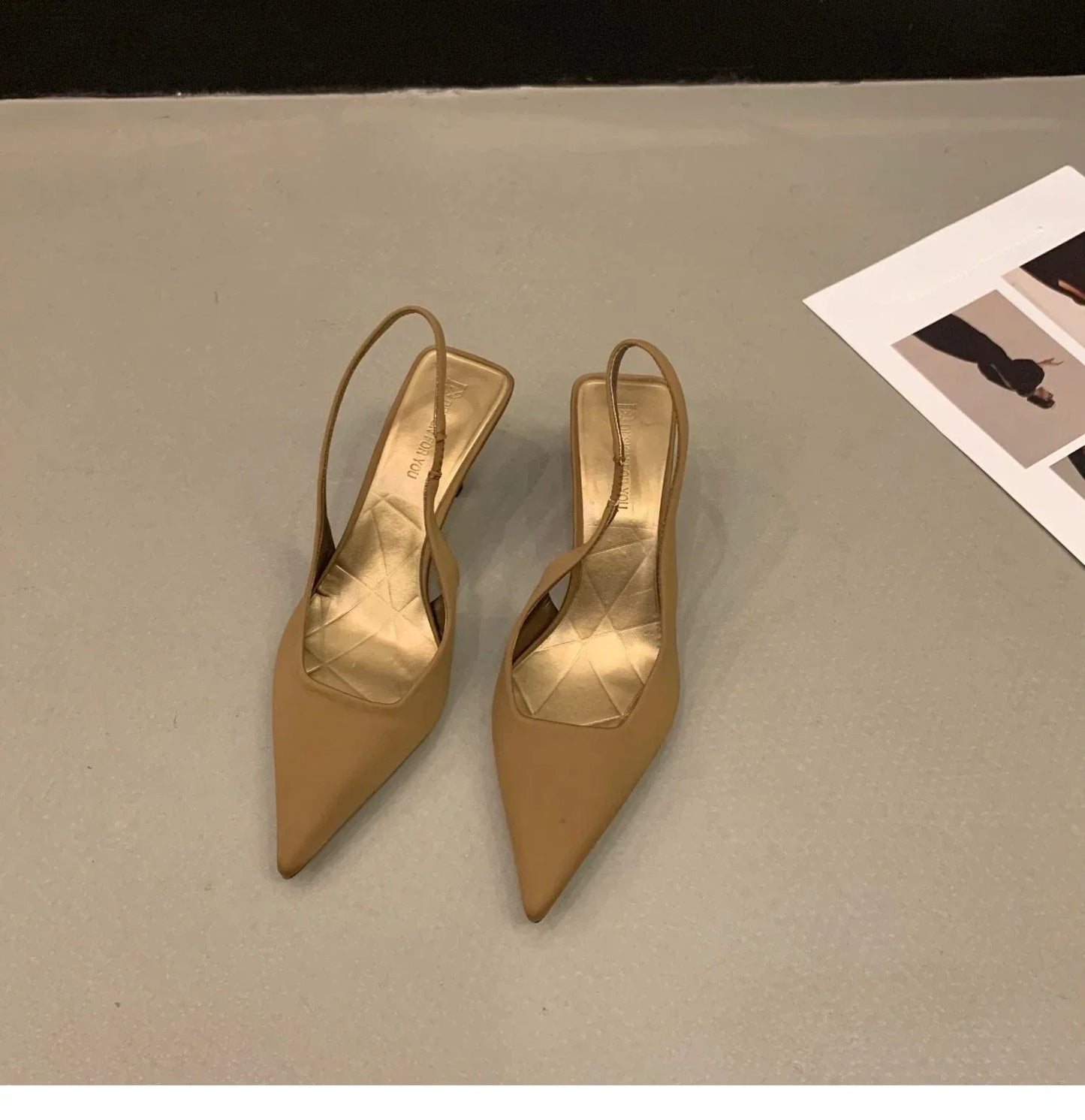 Summer Autumn Solid Color Banquet Pointed Toe Sexy Comfortable Casual Slip-on Shoes Low Heel Pumps