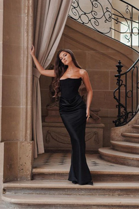 Sexy Backless Cinched Waist Maxi Dress