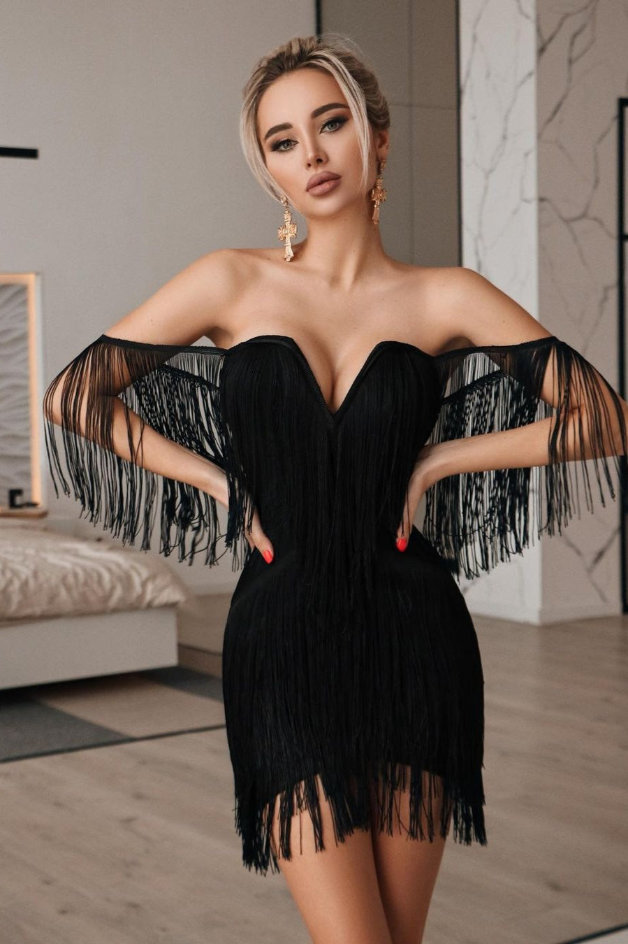 Sexy Strapless V Neck Backless Tassel Bandage Cocktail Dress