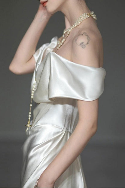 Elegant Off Shoulder Strap White Bridal Formal Dress