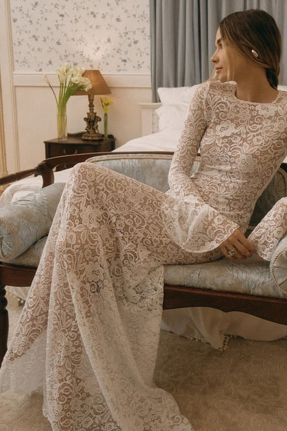 Sexy Bell Sleeve Backless Lace Dress