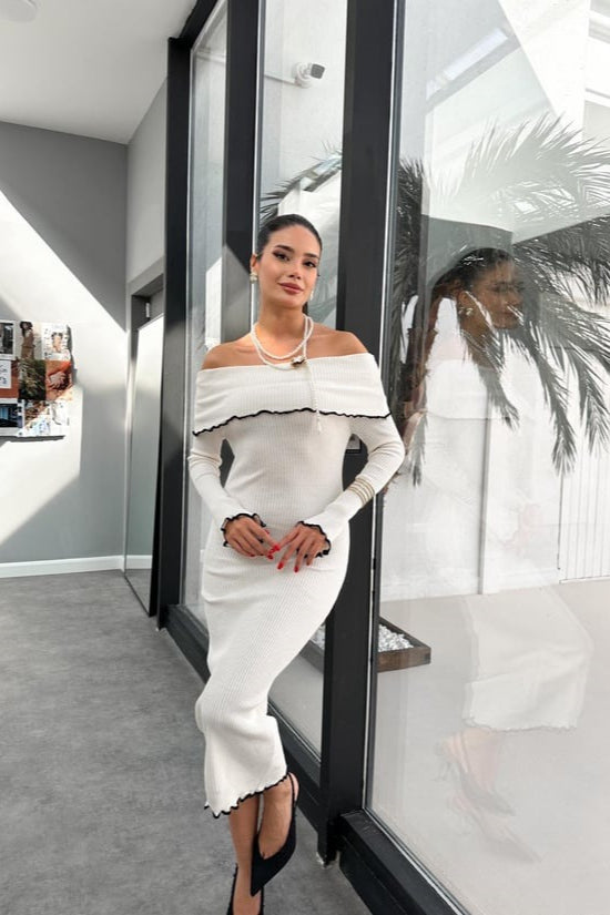 Slim-Fit One-Shoulder Ruffle Work Dress