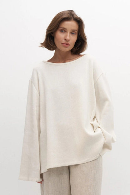 Loose Fit Backless Sweater